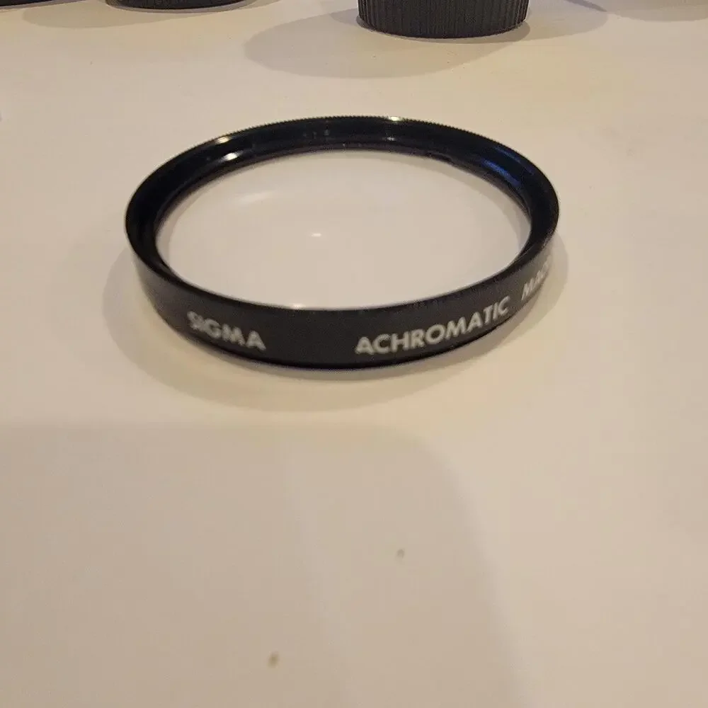 Sigma Achromatic Black Non-Reflex Camera Lens Optical Adapter Filter Photo